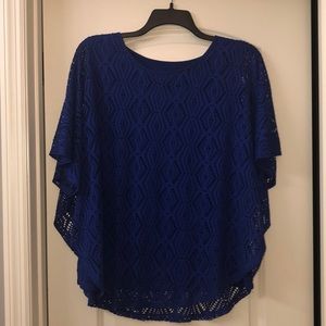Blue short sleeve poncho